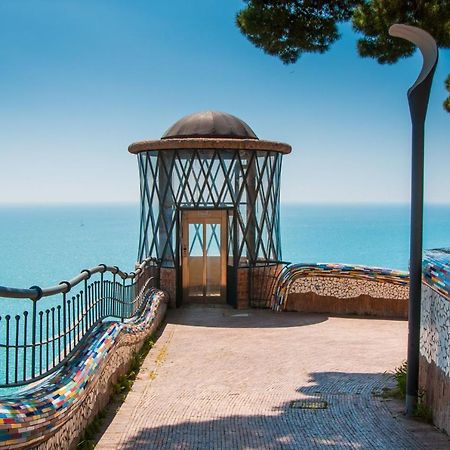 La Bomboniera B&B Amalfi Coast Виетри Экстерьер фото